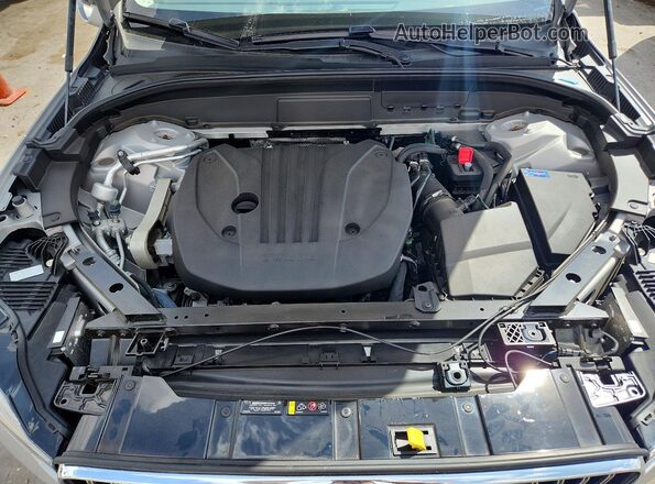 YV4L12RNXP1194963 2023 VOLVO XC60 Серебряный Вид подкапотного пространства