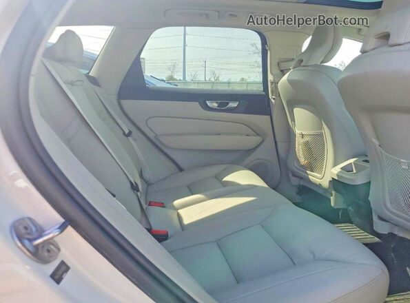 YV4L12RV1P1380536 2023 VOLVO XC60 Белый Вид задней части салона