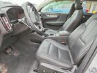 2024 Volvo Xc40 Core White vin: YV4L12UK5R2240175