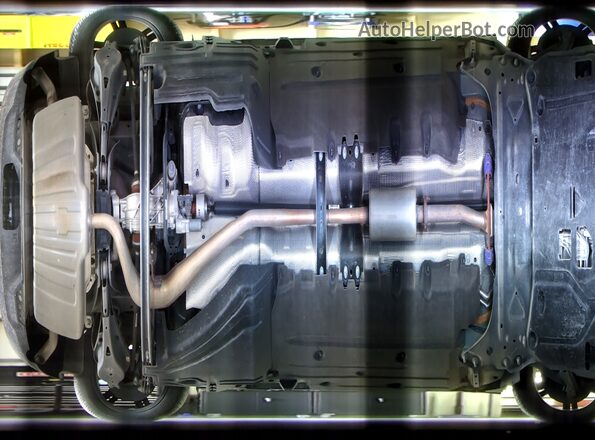 YV4L12UKXR2323438 2024 VOLVO XC40 Золотой 