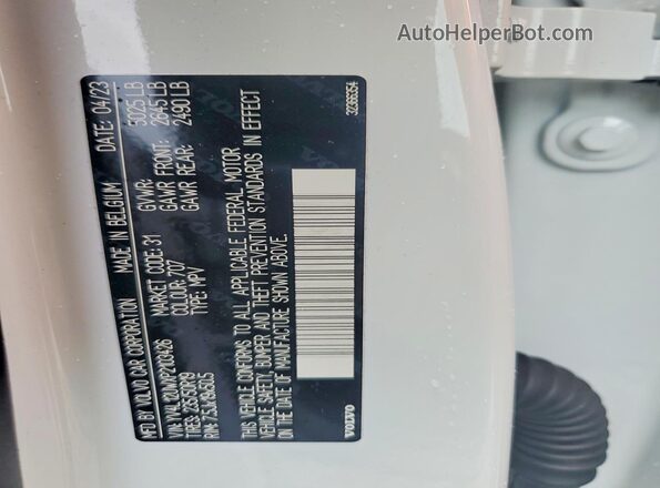 YV4L12UWXP2103426 2023 VOLVO XC40 White VIN sticker view