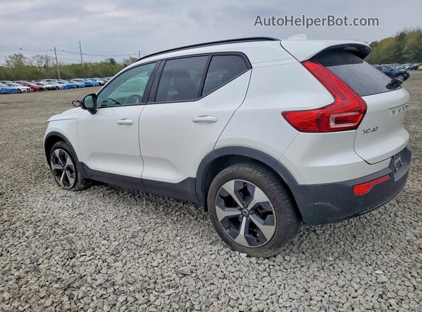 YV4L12UWXP2103426 2023 VOLVO XC40 White Rear left