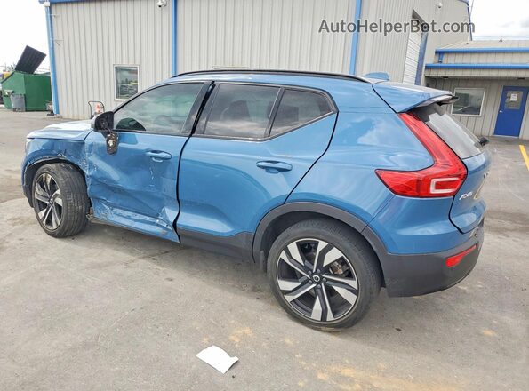 YV4L12UX2P2023689 2023 VOLVO XC40 Blue Trasero izquierdo