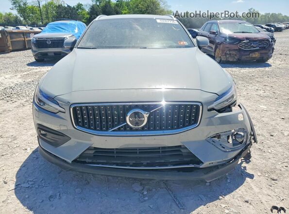 YV4L12WL1T2170512 2026 VOLVO V60 Серебряный Вид спереди