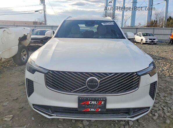 YV4M12PJ2T1494110 2026 VOLVO XC90 Белый Вид спереди