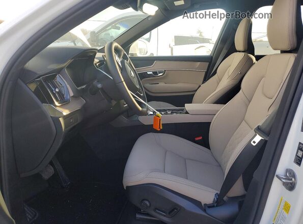 YV4M12PJ2T1494110 2026 VOLVO XC90 Белый Вид салона спереди