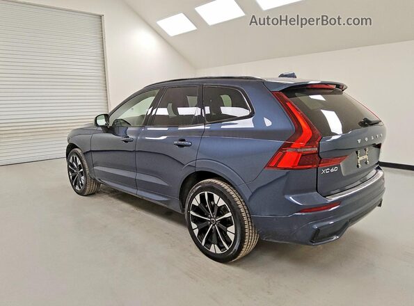 YV4M12RC4T1458059 2026 VOLVO XC60 Синий Задняя левая четверть