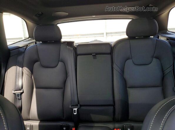 YV4M12RDXS1038023 2025 VOLVO XC60 Черный Вид задних сидений
