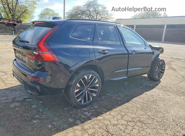 YV4M12RM8T1414428 2026 VOLVO XC60 Black Задня права чверть
