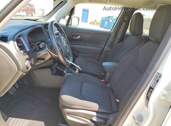 ZACCJABB8JPH62700 2018 JEEP RENEGADE Белый Вид салона спереди