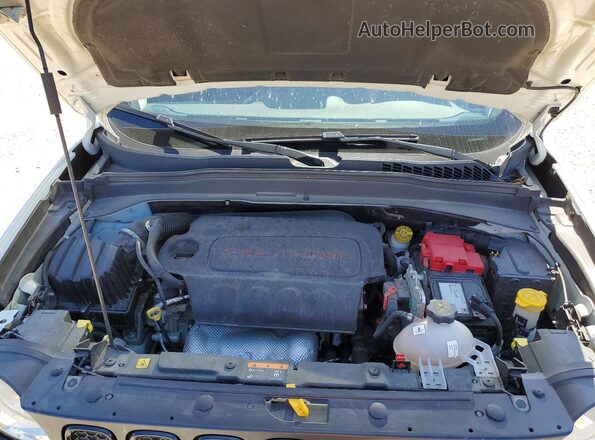 ZACCJABB8JPH62700 2018 JEEP RENEGADE Белый Вид подкапотного пространства