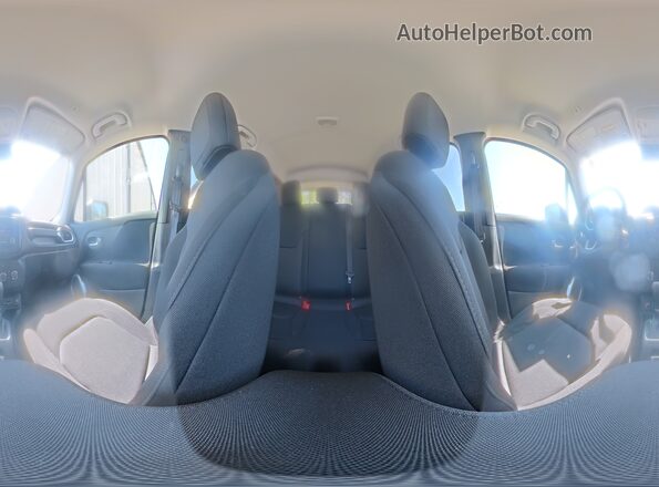 ZACCJBABXJPH02179 2018 JEEP RENEGADE Красный Панорамный вид салона 360°