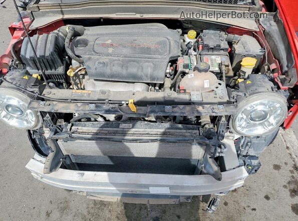 ZACCJBBB5HPF61756 2017 JEEP RENEGADE Red Widok komory silnika