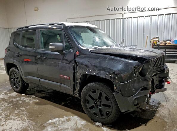 ZACCJBCB3JPH48255 2018 JEEP RENEGADE Черный Передняя правая четверть