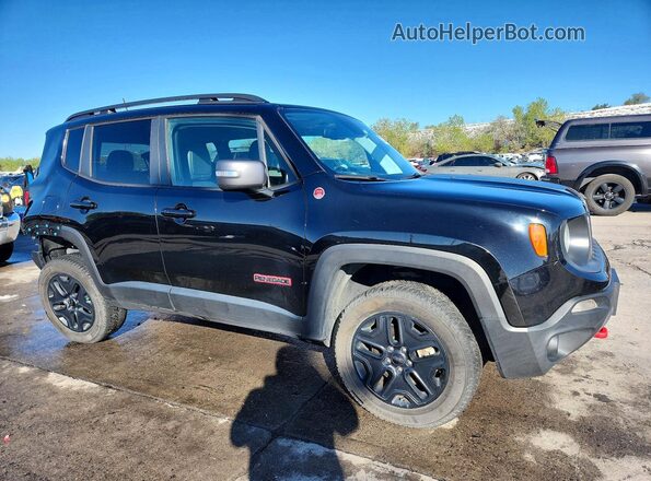 ZACCJBCB7JPH58979 2018 JEEP RENEGADE Black Front right