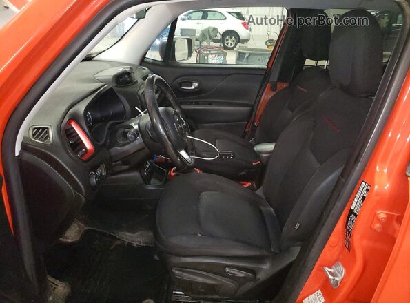 ZACCJBCT0GPC52928 2016 JEEP RENEGADE Оранжевый Вид салона спереди