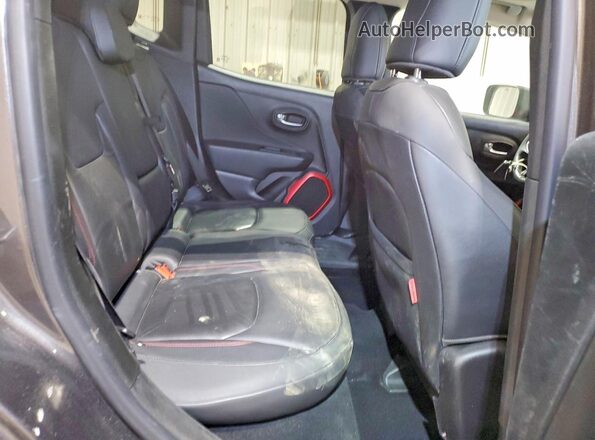 ZACCJBCTXGPC97259 2016 JEEP RENEGADE Серый Вид задней части салона