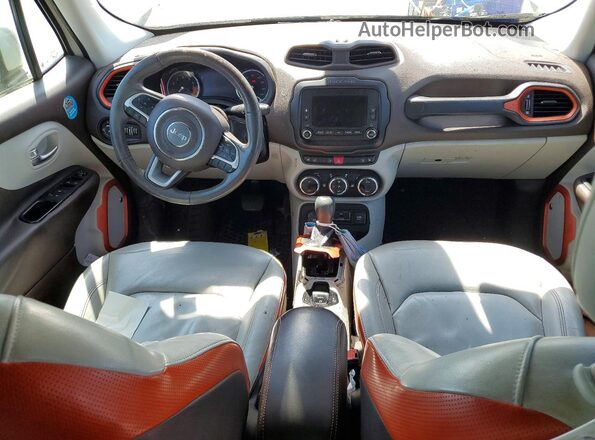 ZACCJBDT3GPD04468 2016 JEEP RENEGADE White Vista del salpicadero