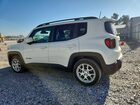 2019 Jeep Renegade Latitude White vin: ZACNJABB1KPJ76847