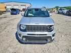 2019 Jeep Renegade Latitude Silver vin: ZACNJABB2KPK85771
