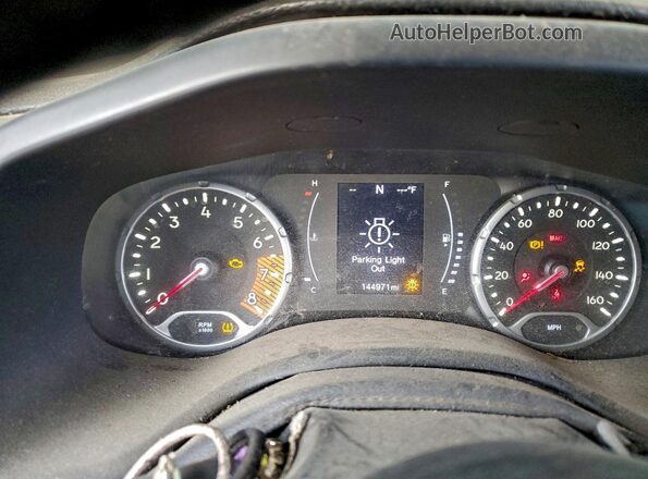 ZACNJABB3KPK04454 2019 JEEP RENEGADE Красный Вид щитка приборов