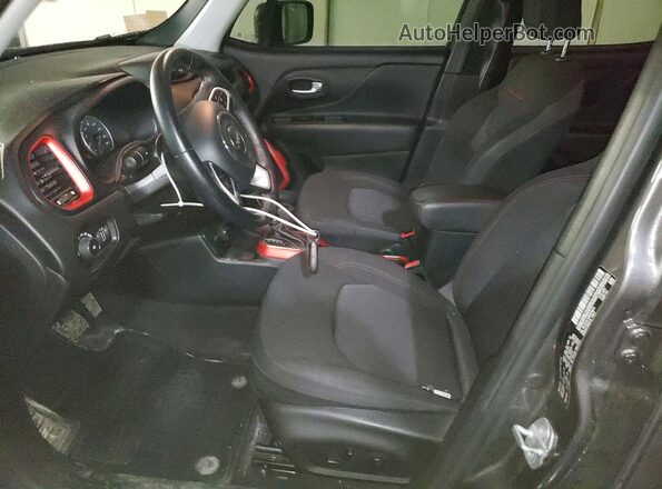 ZACNJBC14KPK06418 2019 JEEP RENEGADE Gray Widok wnętrza z przodu