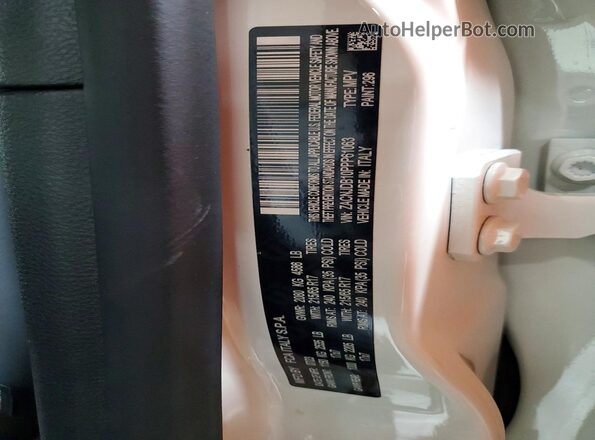 ZACNJDB10PPP61063 2023 JEEP RENEGADE White Widok wnętrza 360 stopni