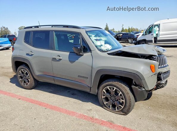 ZACNJDB14PPP44542 2023 JEEP RENEGADE Серебряный Передняя правая четверть