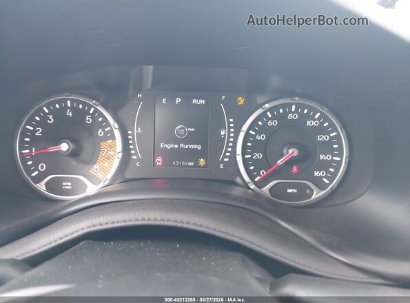 ZACNJDB18PPP72473 2023 JEEP RENEGADE White Widok tylnych siedzeń