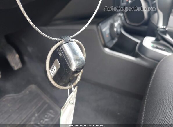ZACNJDB18PPP72473 2023 JEEP RENEGADE White Widok deski rozdzielczej