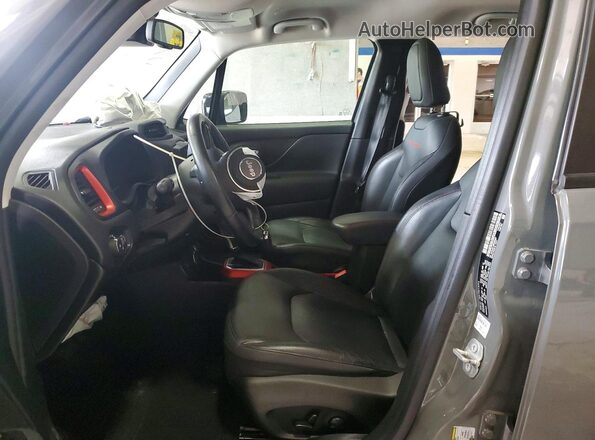 ZACNJDC10NPN52627 2022 JEEP RENEGADE Gray Front interior view