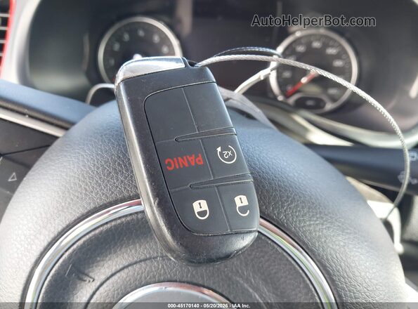 ZACNJDC14PPP69603 2023 JEEP RENEGADE White Widok deski rozdzielczej