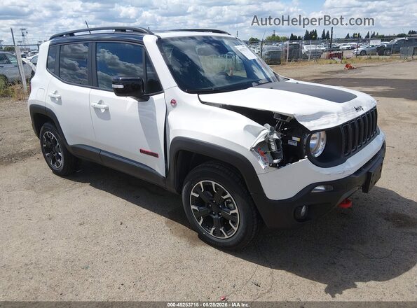 ZACNJDC15PPP70131 2023 JEEP RENEGADE White Przód prawy