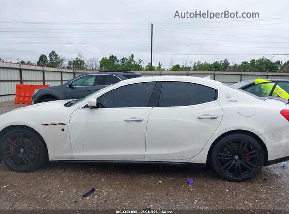 ZAM57RTL6H1219039 2017 MASERATI GHIBLI Белый Панорамный вид салона 360°