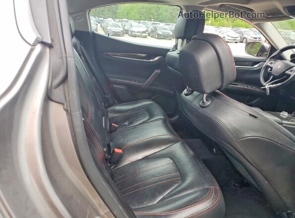 ZAM57RTS4H1226613 2017 MASERATI GHIBLI Gray Widok tylnych siedzeń