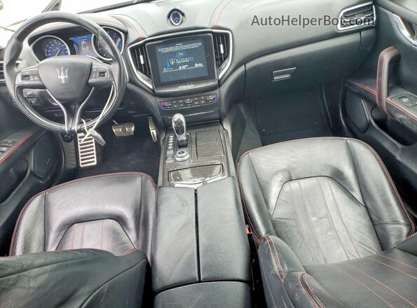 ZAM57RTS4H1226613 2017 MASERATI GHIBLI Gray Widok deski rozdzielczej