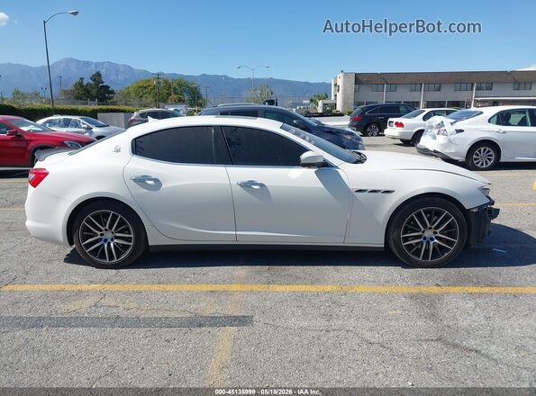 ZAM57XSA3K1316128 2019 MASERATI GHIBLI White Widok wnętrza 360 stopni
