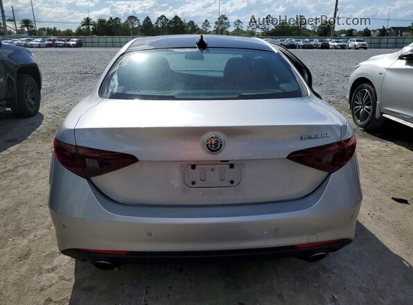 ZARFAMAN0M7641922 2021 ALFA ROMEO GIULIA Серебряный Вид сзади