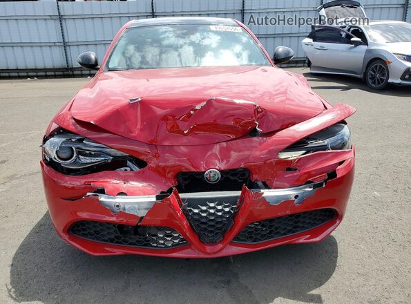 ZARFAMAN1K7622504 2019 ALFA ROMEO GIULIA Красный Вид спереди