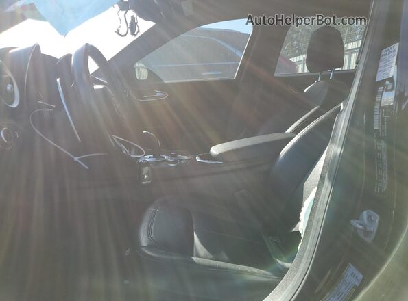 ZARFAMAN3N7655217 2022 ALFA ROMEO GIULIA Черный Вид салона спереди