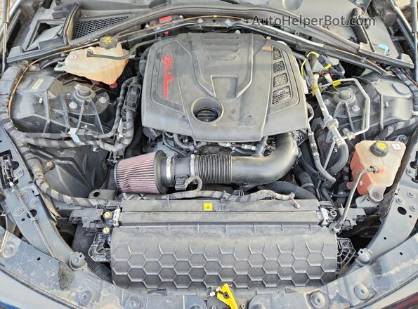 ZARFAMANXK7600355 2019 ALFA ROMEO GIULIA Black Սալոնի հետևի տեսք