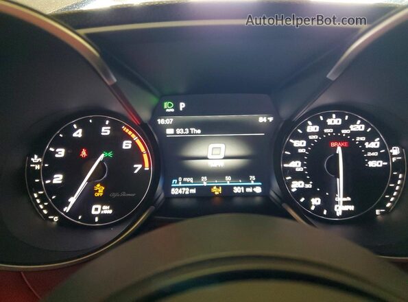 ZARFAMANXM7649140 2021 ALFA ROMEO GIULIA Gray ხელსაწყოთა პანელის ხედი