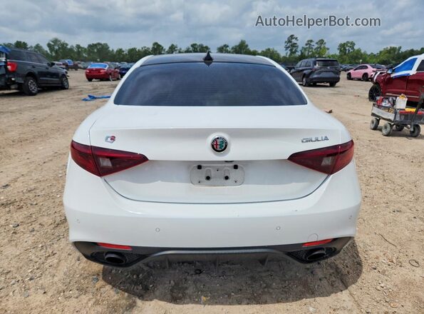ZARFAMBN3N7660416 2022 ALFA ROMEO GIULIA White უკანა ხედი