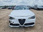 2022 Alfa Romeo Giulia Super White vin: ZARFAMBN3N7660416