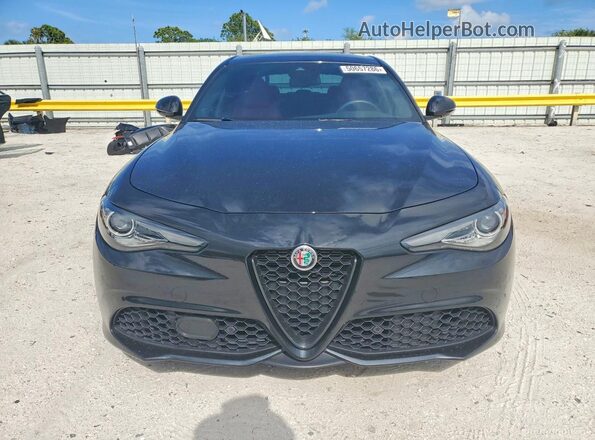 ZARFAMBN5N7665763 2022 ALFA ROMEO GIULIA Черный Вид спереди