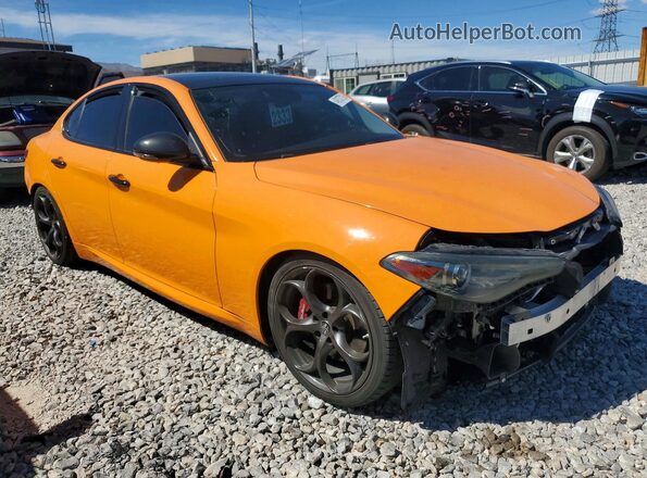 ZARFAMBNXK7621205 2019 ALFA ROMEO GIULIA Orange Przód prawy