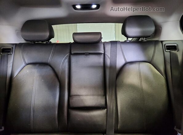 ZASFAKPN4J7C15305 2018 ALFA ROMEO STELVIO Green Вид задніх сидінь
