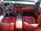 2020 Alfa Romeo Stelvio Серебряный vin: ZASPAJAN0L7C90819