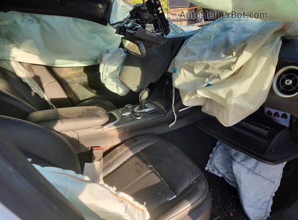 ZASPAJAN2N7D47752 2022 ALFA ROMEO STELVIO White Widok deski rozdzielczej