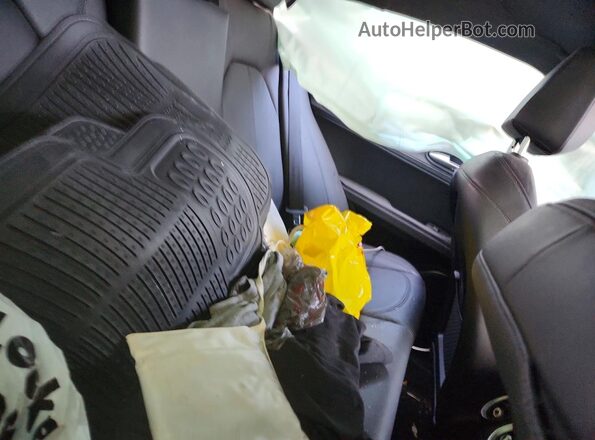 ZASPAJAN2N7D47752 2022 ALFA ROMEO STELVIO White Widok tylnych siedzeń